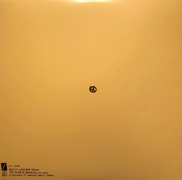 Image of Back Cover of LP - NEW/NEW - MAC DEMARCO, This Old Dog (Captured Tracks; CT-260, US 2017, Gatefold), , Mac DeMarco has spent the better part of his time thus far writing, recording and releasing an album of his own music pretty much every calendar flip.  This Old Dog  makes for his fifth in just over half a decade, bringing the total to three LPs and two EPs. - 2556161S