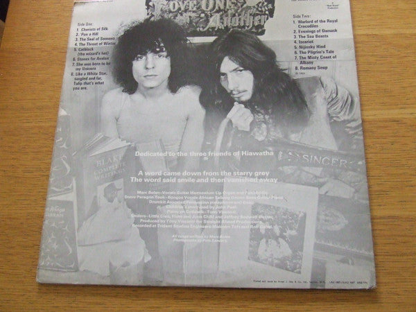 Image of Back Cover of LP - VG/G+ - TYRANNOSAURUS REX, Unicorn (Regal Zonophone; LRZ1007, UK 1968, Laminated Gatefold Sleeve, Mono Blue Label), Light scratches on A1 and A4. Hairlines. Creasing and edge wear. Seam split to spine.,  - 1846356S