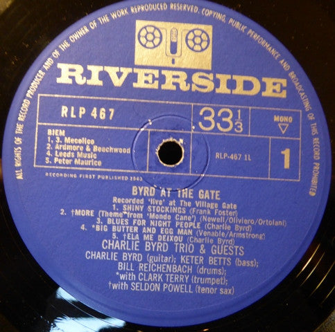 Image of Label Cover of LP - VG+/VG - CHARLIE BYRD TRIO AND GUESTS, Byrd At The Gate (Riverside Records; RLP 467, UK 1964), ,  - 1726076E