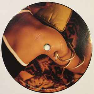 Image of Label Cover of 2xLP - NEW/NEW - ERYKAH BADU, Baduizm (Back To Black; 5701806, Europe 2016 Reissue, Gatefold), , The 1997 debut from Queen of neo-soul, Erykah Badu is a groovy trip of sensual bedroom R&B, seasoned with flirtatious jazz and a funk that snaps back with wicked attitude. Erykah exudes the confidence and spiritualism of an artist way beyond her years. The voluptuous instrumentation is seductive, the desire is overwhelming but its her rich liquid cocoa voice that lingers long after she s 
