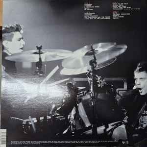 Image of Back Cover of 2xLP - G+/VG+ - STEREOPHONICS, Live From Dakota (V2; VVR 1038091, Europe 2006, Gatefold, 2 Inners, 180 Gram Vinyl), Dented/Creased top corner, top edge seam split, feint ring wear,  - 1646167S