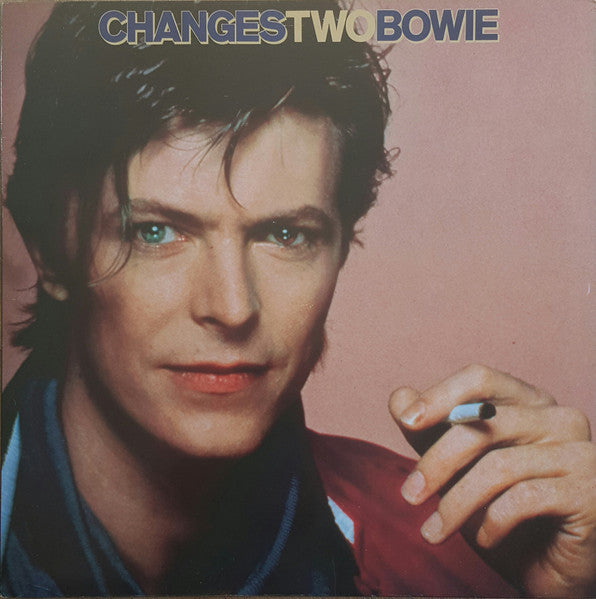 Image of Front Cover of 4014456C: LP - DAVID BOWIE, ChangesTwoBowie (RCA; BOWLP3, UK 1981, Inner, 'Aladdin Sane' is listed with the dates)   VG/VG