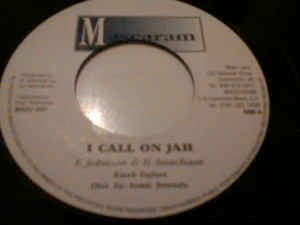 Image of Front Cover of 3754034S: 7" - KUSH TAFARI, I Call On Jah (Mascaram; MASC-002, UK 1990s, Plain sleeve) Lightest of marks.  /VG+