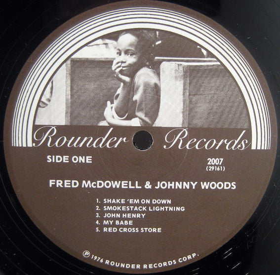 Image of Label Cover of LP - VG/VG - FRED MCDOWELL AND JOHNNY WOODS, Fred McDowell And Johnny Woods (Rounder Records; 2007, US 1976, Textured Pasteback Sleeve), Strong VG, Edge Wear, Cut-out (Corner cut),  - 3826212E
