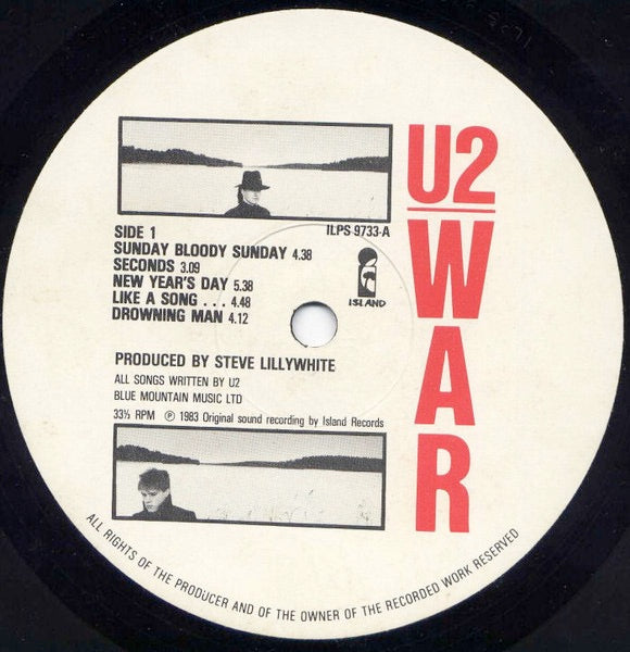 Image of Label Cover of LP - VG/G+ - U2, War (Island; ILPS 9733, UK 1983, Barcoded Gatefold Sleeve, Black Inner), Wispy marks ,  - 2516088C