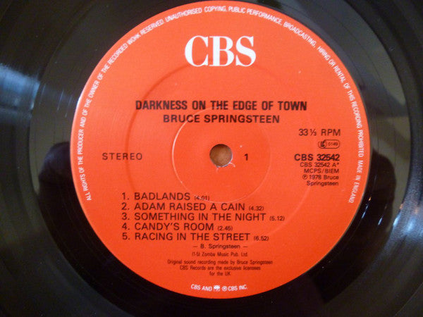Image of Label Cover of LP - VG+/VG+ - BRUCE SPRINGSTEEN, Darkness On The Edge Of Town (CBS Red Label; CBS 32542, UK 1980s Reissue, Inner & Insert, Stereo), ,  - 4326374E