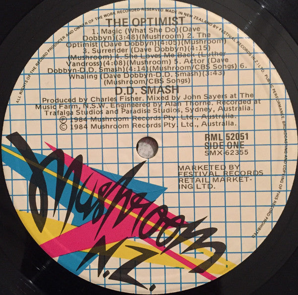 Image of Label Cover of 0124352E: LP - DD SMASH, The Optimist (Mushroom N.Z.; RML 52051, New Zealand 1984, Insert)   VG/VG+