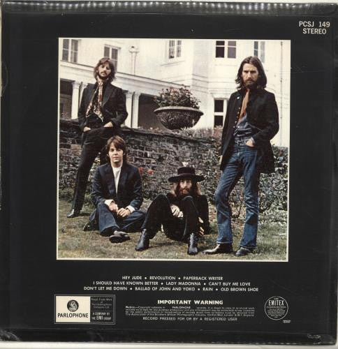 Image of Back Cover of LP - VG/VG - THE BEATLES, Hey Jude (Parlophone; PCSJ 149, South Africa 1970, Laminated Flipback Sleeve), A few light hairlines. Laminate is bubbly in places, writing on front cover (small). Ringwear.,  - 3626020E