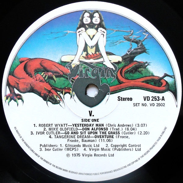 Image of Label Cover of 2xLP - VG/VG - VARIOUS, V (Virgin; VD2502, UK 1975, Gatefold), , Tracks By 70s Virgin Artists, Some Otherwise Unavaiale.Artists Include:Robert WyattMike OldfirledIvor CutlerTanhgerine DreamKevib CoyneCaptain BeefheartSlapp HappyHenry CowTom NewmanClear Light SymphonyHatfield and the NorthWhite BoiseSteve Hillage - 0826290E