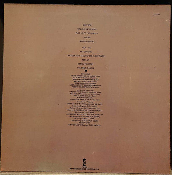 Image of Back Cover of LP - VG/VG - GRACE JONES, Nightclubbing (Island Blue - Night and Day; ILPS 19624, Italy 1981, Laminated Sleeve), ,  - 3226097E