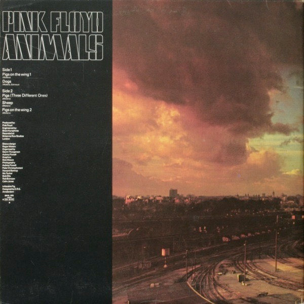 Image of Back Cover of LP - VG/VG - PINK FLOYD, Animals (Harvest; SHVL 815, UK 1977, Matt Gatefold, Inner With Rounded Corners, First Press), Light surface marks. Wear to inner. Edge wear, light ring wear, discolouration.,  - 2346316S