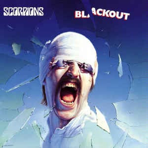 Image of Front Cover of 4324011E: LP - SCORPIONS, Blackout (Harvest; SHVL 823, UK 1982, Inner)   VG/VG