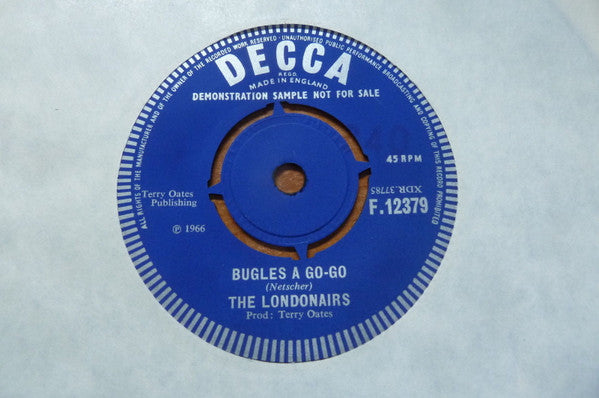 Image of Back Cover of 3924248E: 7" - THE LONDONAIRS, Dearest Emma / Bugles A Go-Go (Decca; F.12379, UK 1966, Demo, Love Song To Emma Peel From The Avengers)   /VG