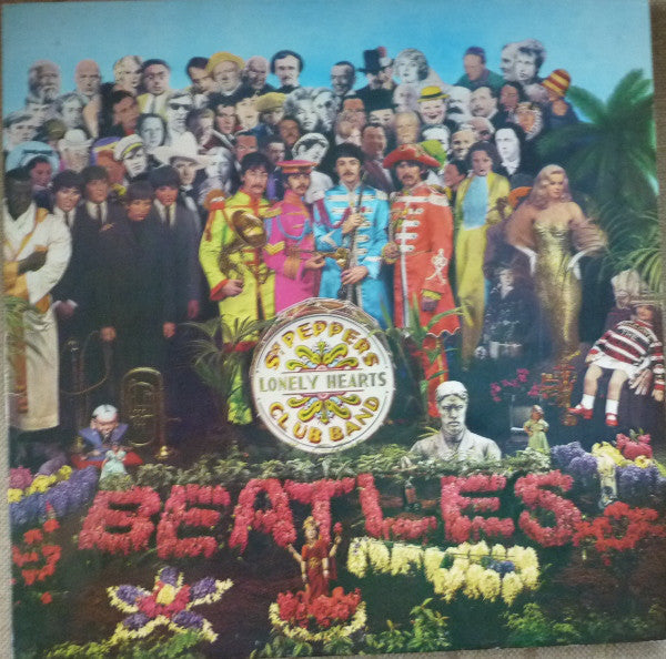 Image of Front Cover of LP - VG+/VG+ - THE BEATLES, Sgt. Pepper's Lonely Hearts Club Band (Parlophone Silver/Black, 2 Boxed EMI Logos; PCS 7027, UK 1984 Reissue, Gatefold, Insert, All Rights Rim), ,  - 2516132C