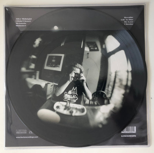 Image of Front Cover of 3224199E: LP - SKINSHAPE, Filoxiny (Lewis Recordings ; LEWIS084PD, UK 2020, Clear Plastic Sleeve With Card Inner, Numbered, Picture Disc, Special Edition, Stereo)   VG+/EX