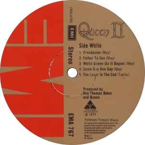 Image of Label Cover of LP - VG/VG - QUEEN, Queen II (EMI; EMA767, UK 1974, Laminated Gatefold Sleeve without QUEEN PRODUCTIONS LTD 1975 on rear cover, Inner with cut corners,  1974 under the Trident logo on both sides), Hairlines, Light sleeve wear, Asterisk in pen inside gatefold,  - 4016128C