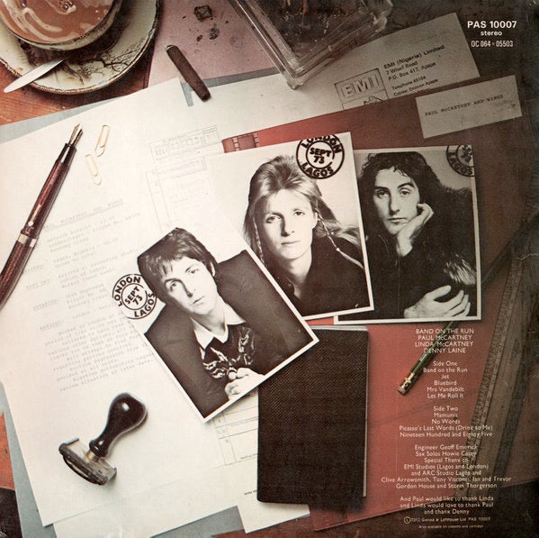 Image of Back Cover of LP - VG+/VG - PAUL MCCARTNEY AND WINGS, Band On The Run (Apple; PAS1007, UK 1973, Inner With Three Corners Cut, Poster), ,  - 1726049E