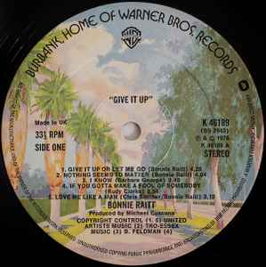 Image of Label Cover of LP - VG/VG+ - BONNIE RAITT, Give It Up (Warner Bros. Records ; K46189 (BS2643), UK 1976 Reissue), ,  - 3026259E