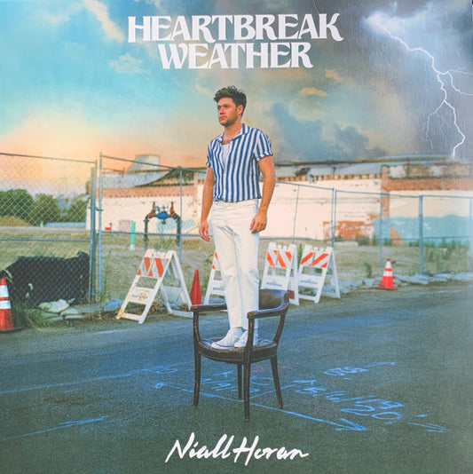 Image of Front Cover of 2333264E: LP - NIALL HORAN, Heartbreak Weather (Capitol Records ; 00602508633867, Europe 2020, 4 Inserts)   NEW/NEW