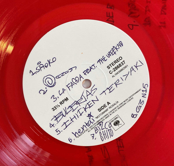 Image of Label Cover of LP - NEW/NEW - ROSAL A, Motomami (Columbia; 19439994951, Europe 2022, Gatefold, Booklet, Poster, Red Vinyl), , Motomami is the third studio album by Spanish singer-songwriter Rosal a. Presented as conceptual, experimental and "her most personal and confessional album so far". The album features the previously released songs  LA FAMA,   SAOKO,  and much, much more.  LA FAMA  (feat. The Weeknd), is a powerful and cautionary song that finds Rosal a and The Weeknd singing to each other i