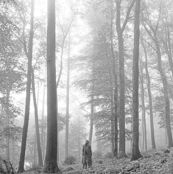 Image of Front Cover of 2xLP - NEW/NEW - TAYLOR SWIFT, Folklore (Republic Records ; 3503488, Europe 2020, Gatefold, 2 Inners, Brown Vinyl), ,  - 3455166S