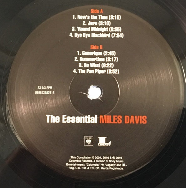 Image of Label Cover of 2xLP - VG/EX - MILES DAVIS, The Essential Miles Davis (Legacy ; 88985357741, Europe 2016, Insert), Discs look untouched, sleeve has some creasing and corner wear, still in opened shrink,  - 3026046E