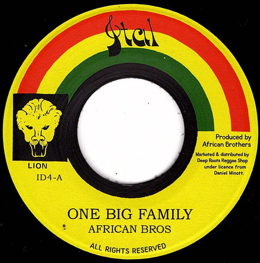 Image of Front Cover of 0215314C: 7" - AFRICAN BROS, One Big Family / Version (Ital; ID4, France 2019 Reissue, Plain Sleeve)   /VG+