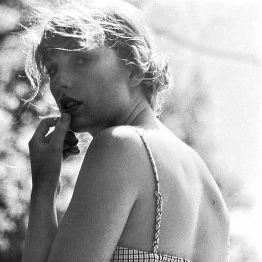 Image of Front Cover of 2xLP - VG+/VG - TAYLOR SWIFT, Folklore (Republic Records; 00602435034904, Europe 2020, Gatefold, 2 Inners, Limited Edition Grey Vinyl "Meet Me Behind The Mall"), Strong VG, light marks only. Slight matrix variation, crossed out numbers on sides 1&4. No 862997 on Side D. Hype sticker stuck inside sleeve opening.,  - 3216468C