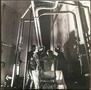 Image of Front Cover of LP - VG+/EX - DEPECHE MODE, People Are People (Sire; 9 25124-1, US 1984, Allied Pressing.), ,  - 3926196E