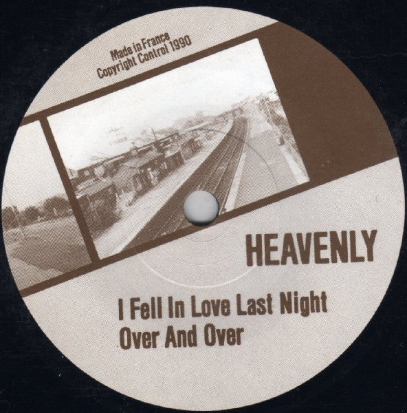 Image of Label Cover of 7" - VG+/EX - HEAVENLY, I Fell In Love Last Night / Over and Over (Sarah; 30, UK 1990, Wraparound Sleeve, No Insert, No Puzzle Piece), ,  - 0926417E