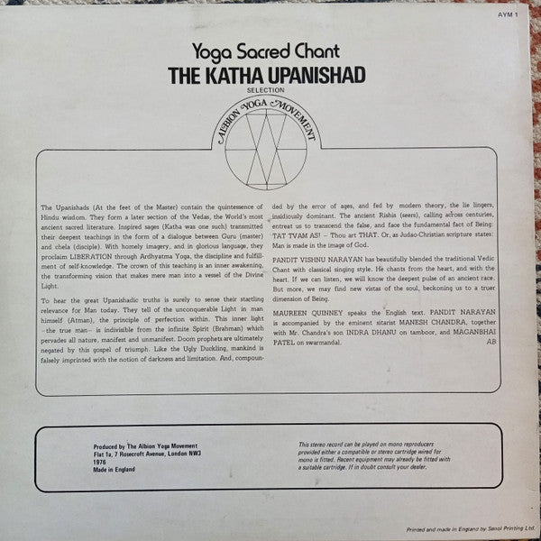 Image of Back Cover of LP - VG/VG - PANDIT VISHNU NARAYAN, MAUREEN QUINNEY, MANESH CHANDRA, INDRA DHANU, MAGANBHAI PATEL, Albion Yoga Movement Sacred Chant Katna Upanishad (Albion Yoga Movement ; AYM 1, UK 1976, Indian Classical Sitar with Spoken Word), ,  - 3026107E