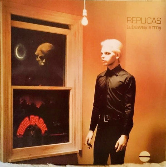 Image of Front Cover of 3524454E: LP - TUBEWAY ARMY, Replicas (Beggars Banquet; BBQLP 7, UK 2015 Reissue, Inner, Black Vinyl.)   VG+/VG+