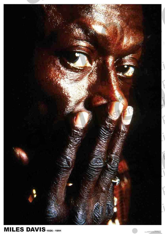 Image of Front Cover of 4715089C: Accessories - MILES DAVIS, Poster (84.1cm x 59.4cm; ART282, UK )   NEW/NEW