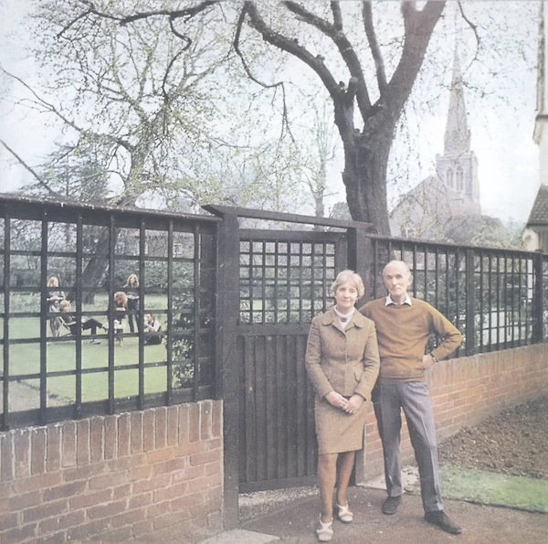 Image of Front Cover of LP - NEW/NEW - FAIRPORT CONVENTION, Unhalfbricking (UMC; UMCLP048, Europe 2023 Reissue), , Unhalfbricking, released in 1969, was a transitional album for Fairport Convention, as Ian Matthews left midway. The band incorporated British folk traditions, with Dave Swarbrick's fiddle adding to their British style. Despite being a classic, Unhalfbricking showcases some of the band's finest material, including Dylan's Percy's Song, A Sailor's Life, and Sandy Denny's composition in Who Knows