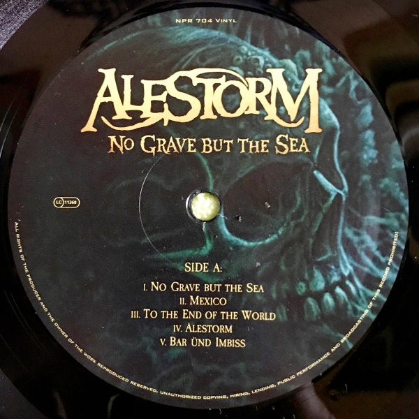 Image of Label Cover of 0124210E: LP - ALESTORM, No Grave But The Sea (Napalm Records; NPR 704 VINYL, USA & Europe 2017, Gatefold, Inner, Scottish Folk/Power/Pirate Metal, Black Vinyl)   VG+/VG+