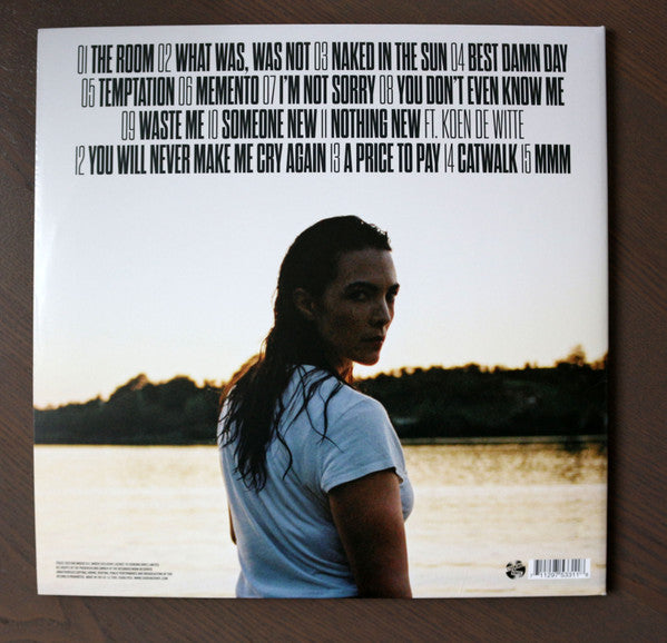 Image of Back Cover of 1124453E: LP - THE JORDAN, Nowhere Near The Sky (Cooking Vinyl; COOKLP831, Europe 2023, Gatefold, Inner, Clear vinyl)   VG+/VG+