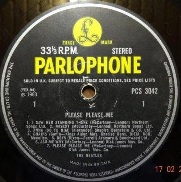 Image of Label of 1724129E: LP - THE BEATLES, Please Please Me (Parlophone Black/Yellow; PCS 3042, UK 1965, 6th pressing - Version A) Light marks only. Sleeve is strong VG, dented corner, some creasing to spine.  VG/VG