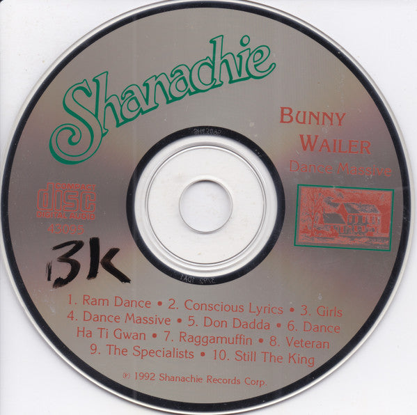 Image of Label Cover of 1834167E: CD - BUNNY WAILER, Dance Massive (Shanachie; shanachie 43095, US 1992)   EX/EX