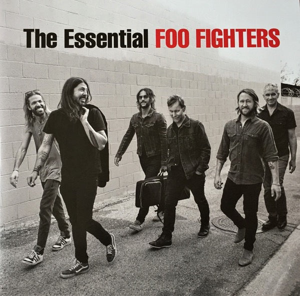 Image of Front Cover of 2xLP - NEW/NEW - FOO FIGHTERS, The Essential (Roswell Records; 19658732941, Europe 2022, Gatefold, 2 Inners), ,  - 1036161E