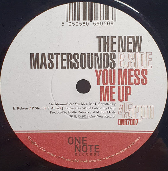 Image of Back Cover of 2024313E: 7" - THE NEW MASTERSOUNDS, Yo Momma / You Mess Me Up (One Note; ONR7007, UK 2012, Plain sleeve) Lightest of marks.  /VG+