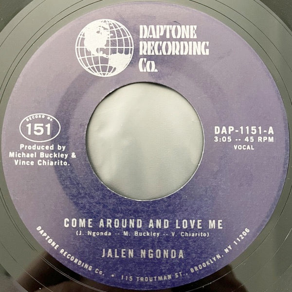 Image of Label Cover of 7" - /VG+ - JALEN NGONDA, Come Around And Love Me / What Is Left To Do (Daptone Records; DAP-1151, US 2023, Plain sleeve), ,  Come Around And Love Me  is the title track from Jalen s smash debut album. A modern, mid-tempo masterpiece whose lush arrangement and laser-sharp groove provide the perfect foundation for Jalen s profoundly soulful vocals. The track exudes charm and manifests positivity in a way rarely captured on today s soul scene. On the flip is the moody, previously unrel