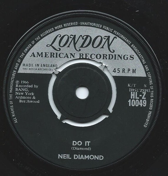 Image of Back Cover of 2514313C: 7" - NEIL DIAMOND, Solitary Man (London Records; HLZ 10049, UK 1966, Company Sleeve) Date stamped and cat. no. written on sleeve.  VG+/VG+