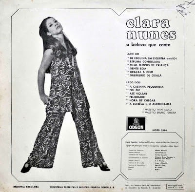 Image of Back Cover of 2614528C: LP - CLARA NUNES, A Beleza Que Canta (Odeon; MOFB 3594, Brazil 1969) Lots of marks and scuffs to disc.  VG/G