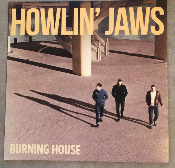 Image of Front Cover of 2724211E: LP - HOWLIN' JAWS, Burning House (If You Dare / Badstone; xxxxx, France 2018)   VG/VG