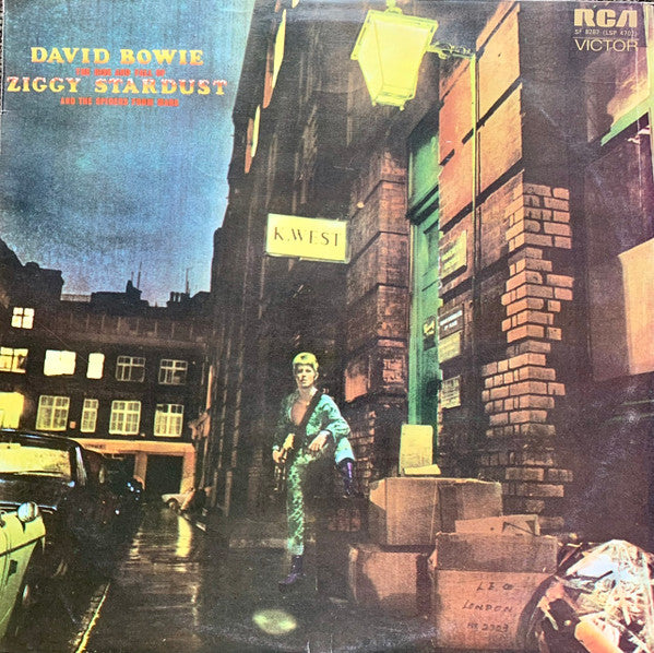 Image of Front Cover of LP - VG/VG - DAVID BOWIE, The Rise And Fall Of Ziggy Stardust And The Spiders From Mars (RCA Victor; SF 8287, UK 1972, Inner, Canadian Dynaflex pressing), ,  - 3116078C