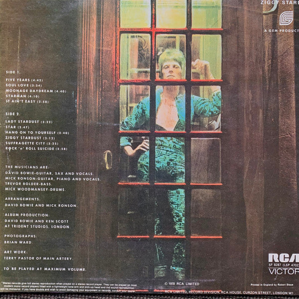 Image of Back Cover of LP - VG/VG - DAVID BOWIE, The Rise And Fall Of Ziggy Stardust And The Spiders From Mars (RCA Victor; SF 8287, UK 1972, Inner, Canadian Dynaflex pressing), ,  - 3116078C