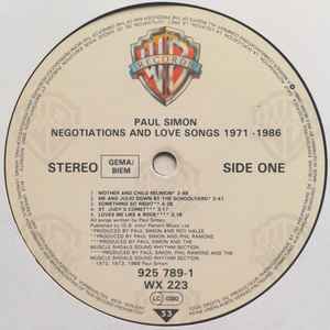 Image of Label Cover of 2xLP - VG/VG - PAUL SIMON, Negotiations And Love Songs (1971-1986) (Warner Bros. Records; 925 789-1, UK 1988, 2 Inners, "Alsdorf" Matrix), Edge wear.,  - 3616175C