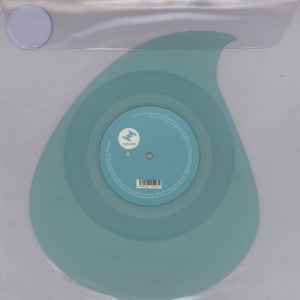 Image of Back Cover of 7" - VG+/VG - QUANTIC & ALICE RUSSELL WITH THE COMBO B RBARO, I'd Cry / Here Again (Tru Thoughts; TRU275, UK 2013, Clear Plastic Sleeve With Card Inner, Teardrop Shape, Limited Edition, Translucent Aqua), Some foxing to the disc, but doesn't appear to affect play.,  - 2426057E