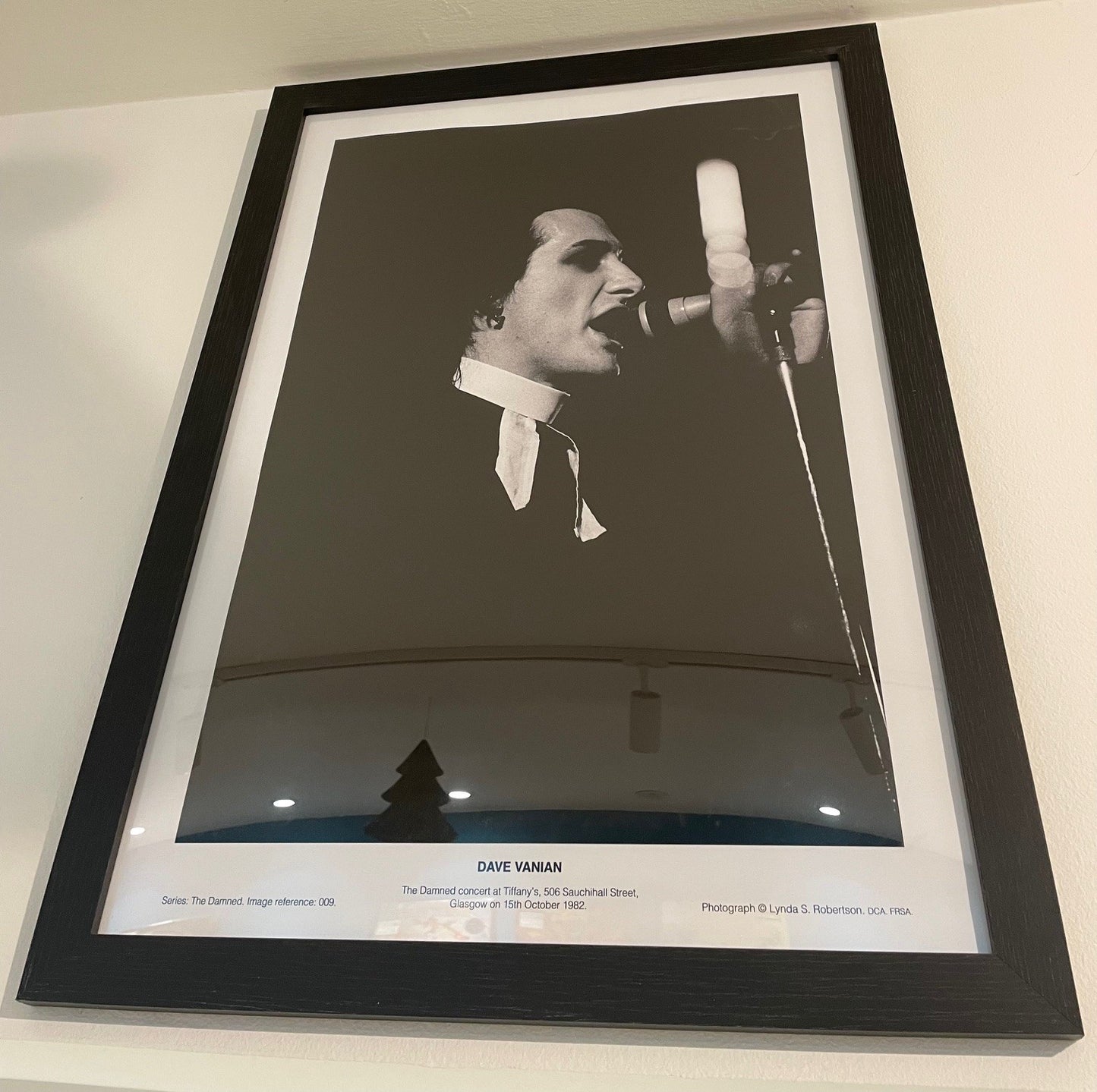 Image of Front Cover of 4814273C: Accessories - DAVE VANIAN, The Damned Live At Tifany's Glasgow 1982 (Lynda Robertson; 009, UK 2023, The Damned Print Unframed)   NEW/NEW