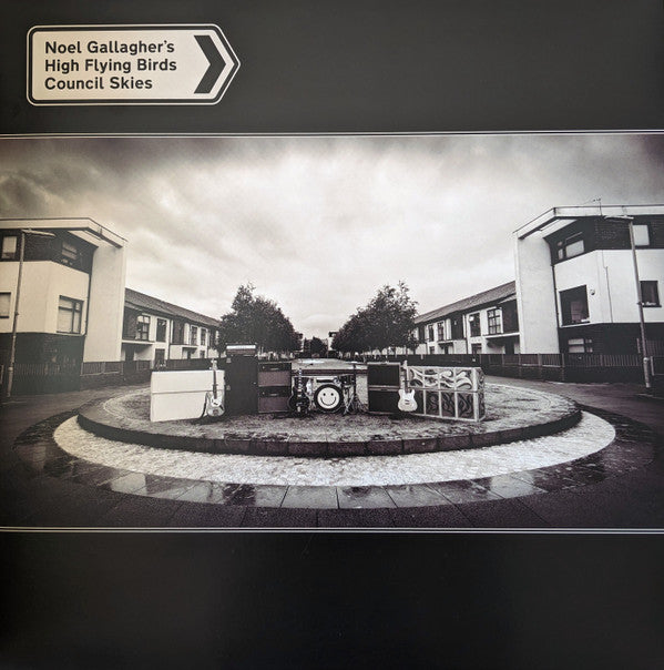 Image of Front Cover of 5124113E: LP - NOEL GALLAGHER'S HIGH FLYING BIRDS, Council Skies (Sour Mash ; BLOOD173, UK 2023, Gatefold, Inner, Black & White Corona Effect Vinyl, Not Numbered)   VG+/EX